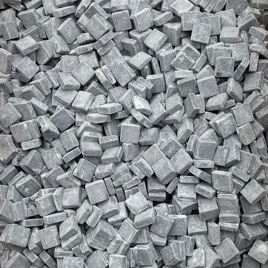 Carreaux de marbre nature 10x10 mm Nero Marquina - Mosaïqu'ella
